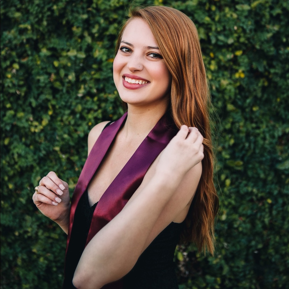 Meet your Posher, Gabi